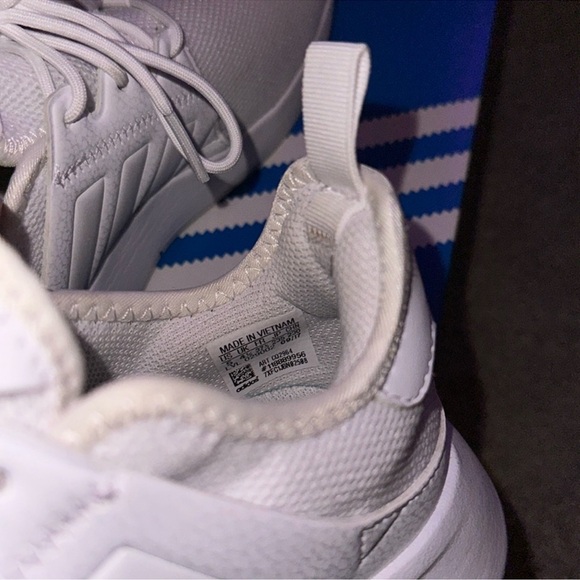 ALL WHITE ADIDAS X_PLR J SHOES w/ box (size 5Y or 7 women) - Picture 9 of 11